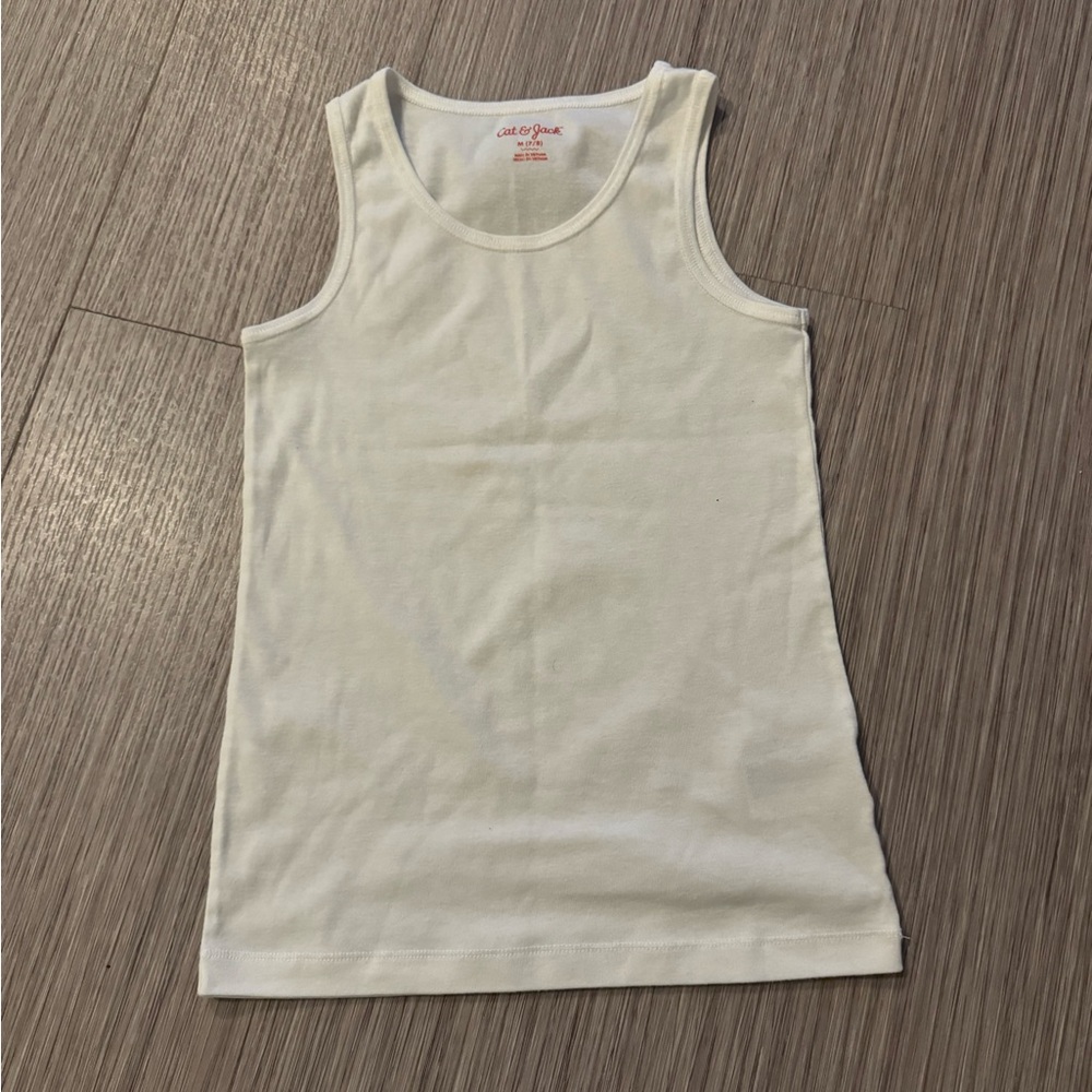 White Tank - Picture 1 of 2